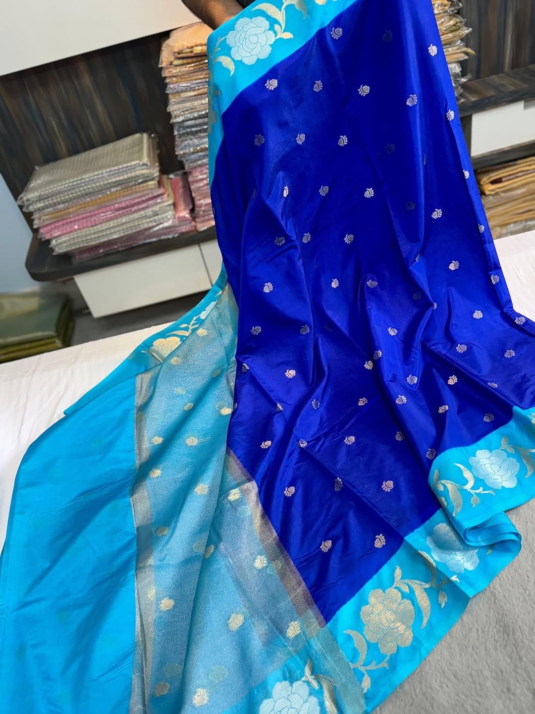 Banarasi Dyble Dupion Soft Silk Saree - Image 2