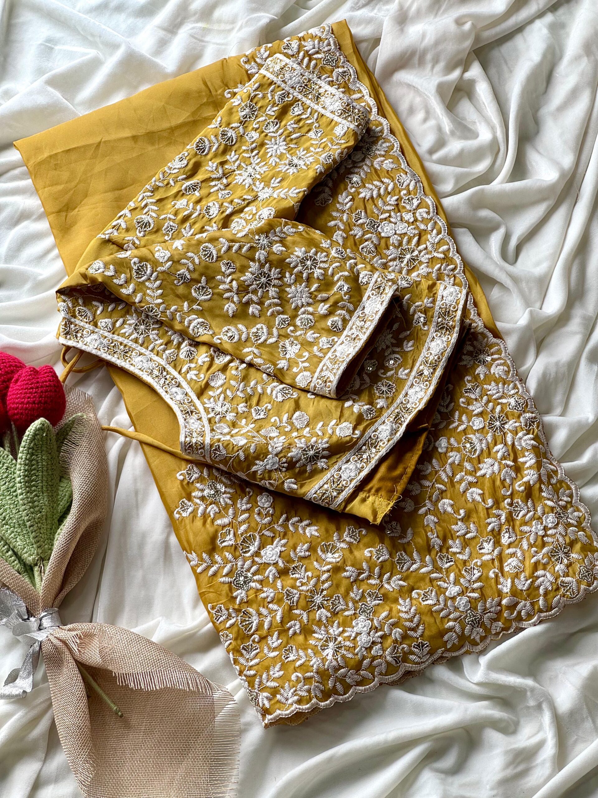 soft crape silk saree with heavy Chikankari Lucknowi work