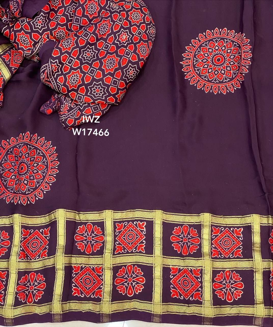 Gajji silk saree - Image 7