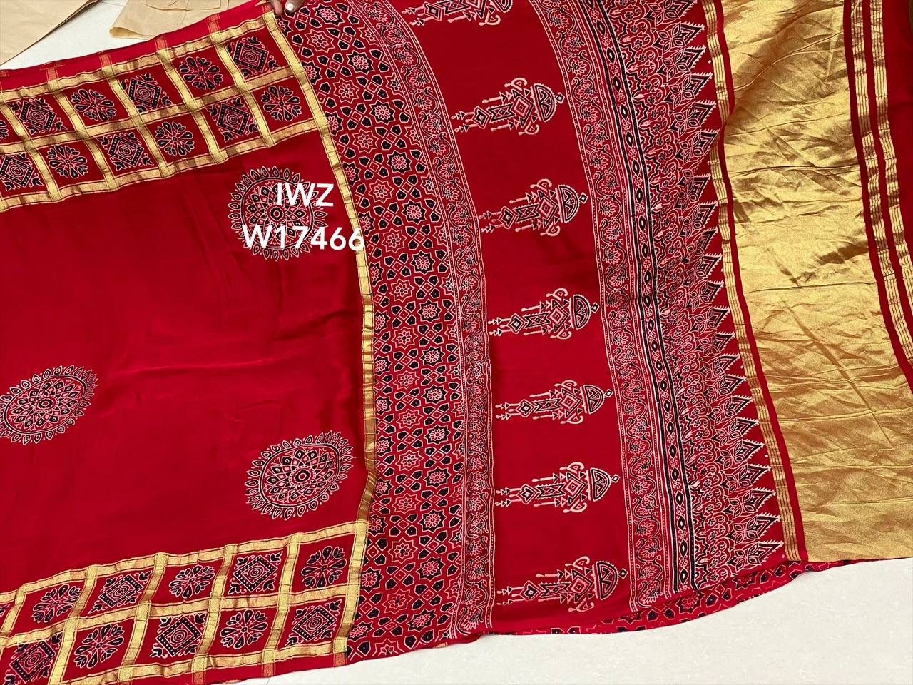 Gajji silk saree - Image 3