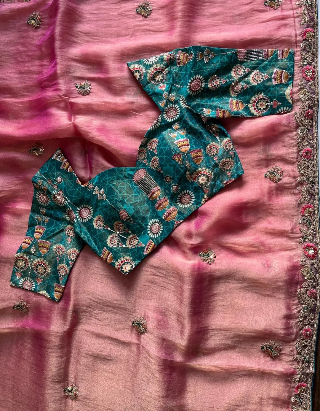 Premium tissue saree - Image 8