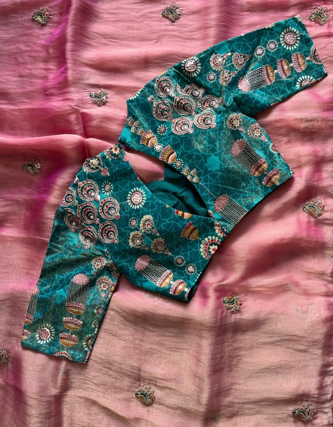 Premium tissue saree - Image 6
