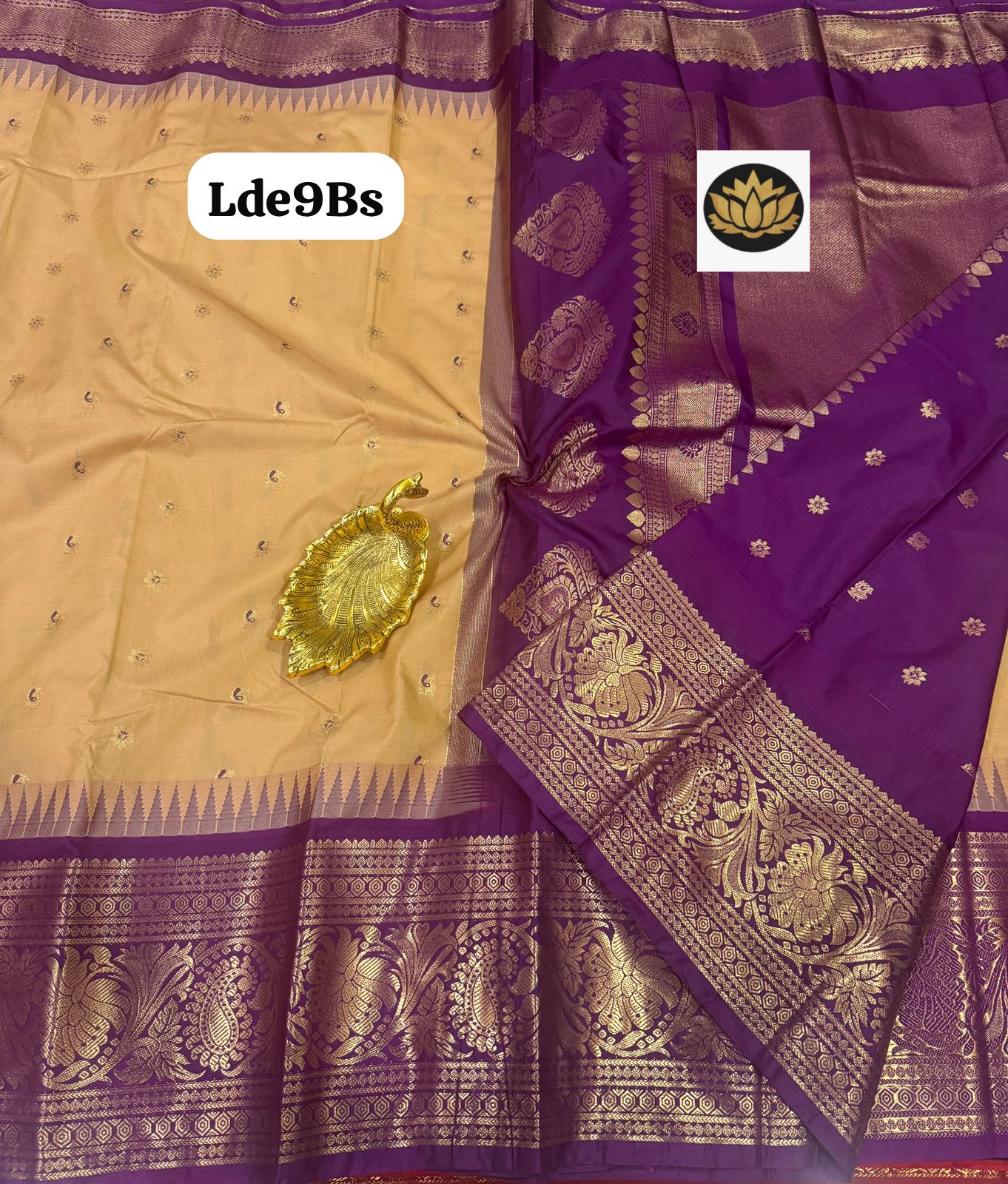 Traditional Gadwal vintage kanchi bigborder semi pattu - Image 16