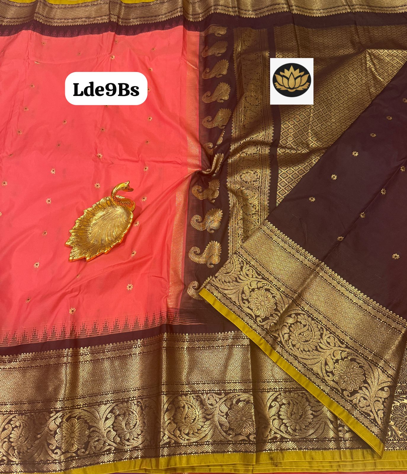 Traditional Gadwal vintage kanchi bigborder semi pattu - Image 10