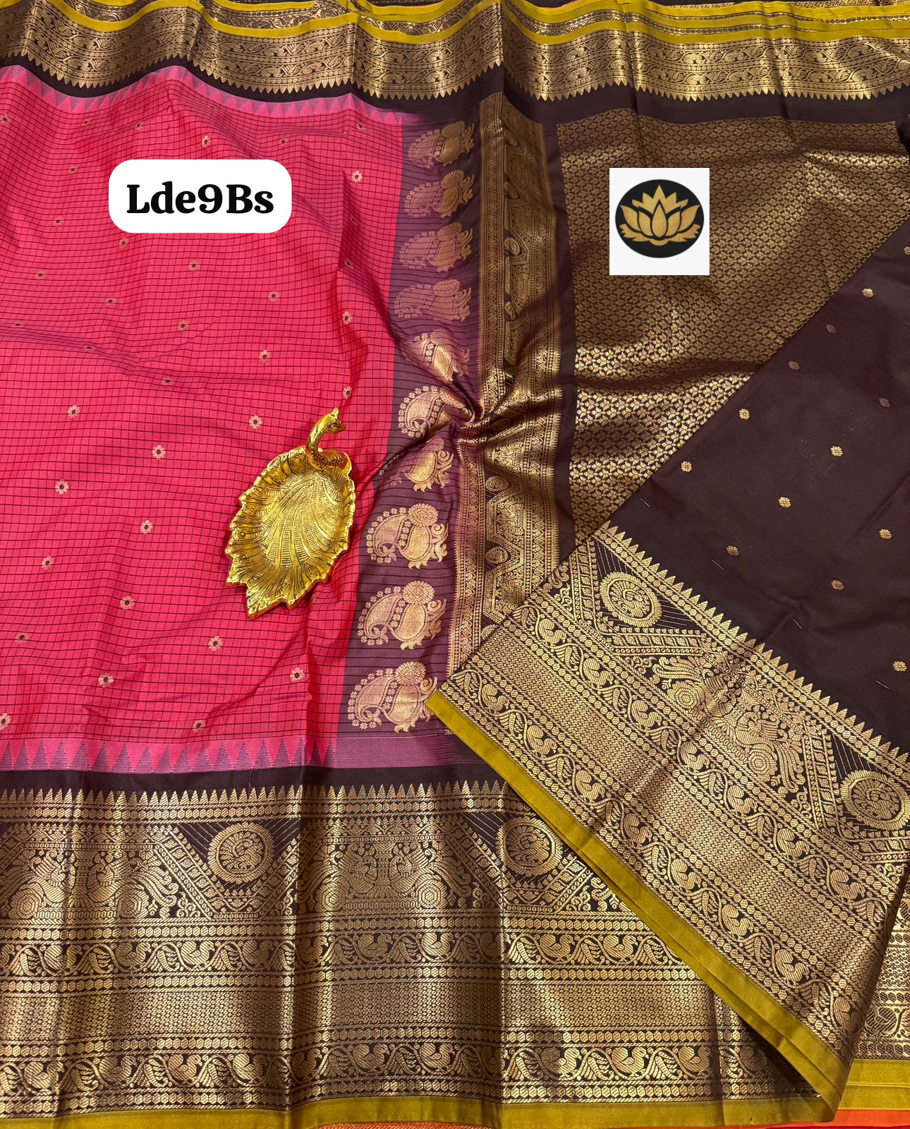 Traditional Gadwal vintage kanchi bigborder semi pattu - Image 22