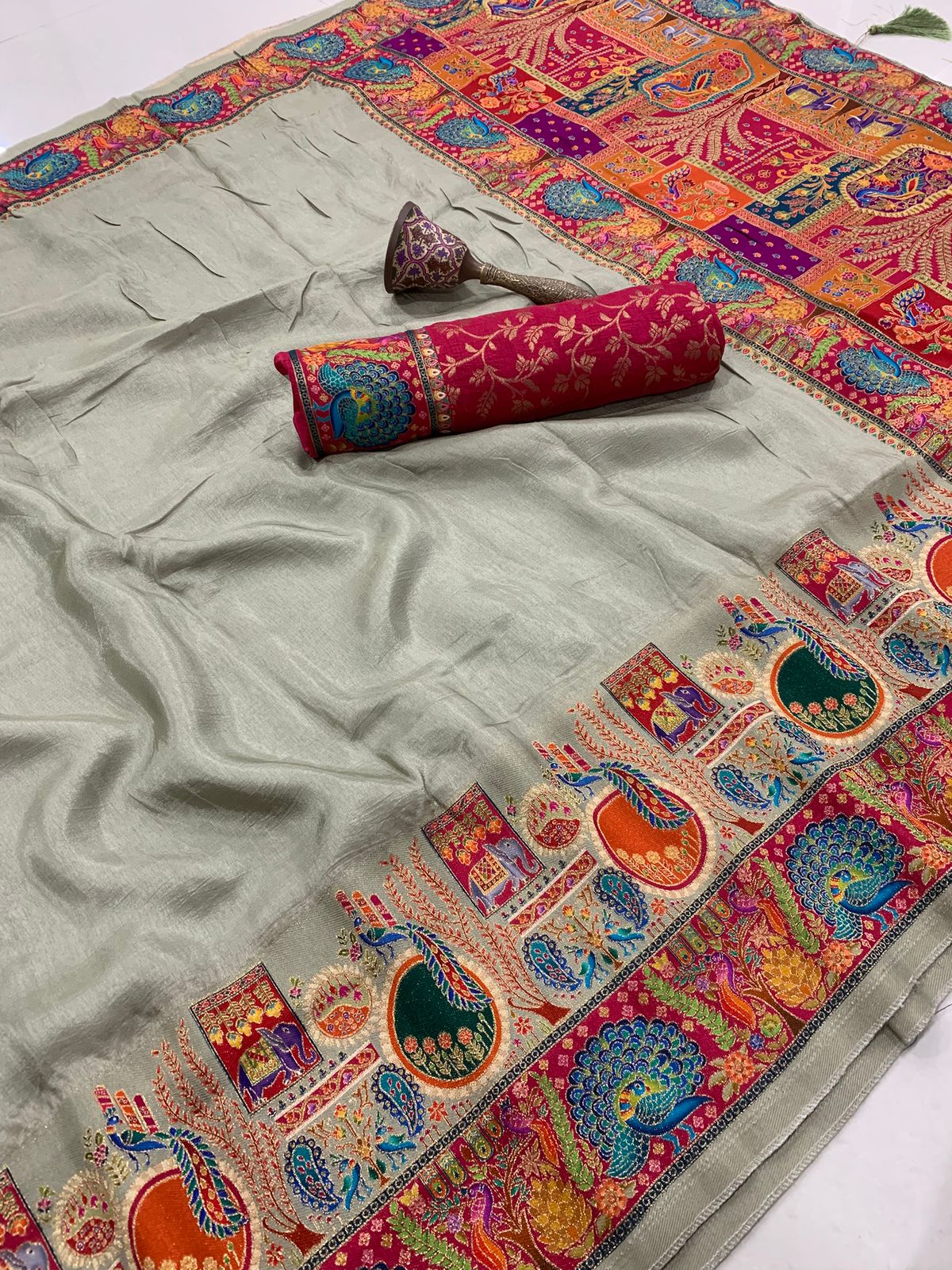 soft viscos Gajji silk position pashmina saree and Pure Jari weaving work and pallu - Image 17