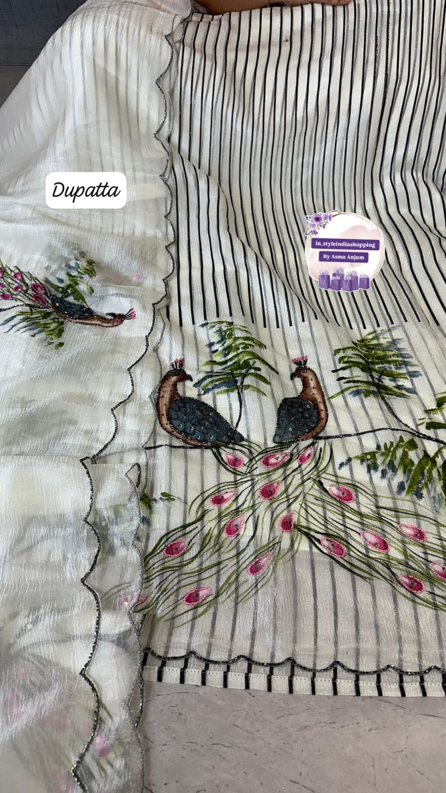 Tissue crushing dress materials ... With alovr original handbrush