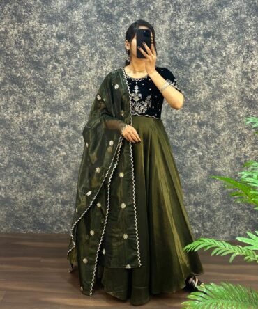Gown with Duppata