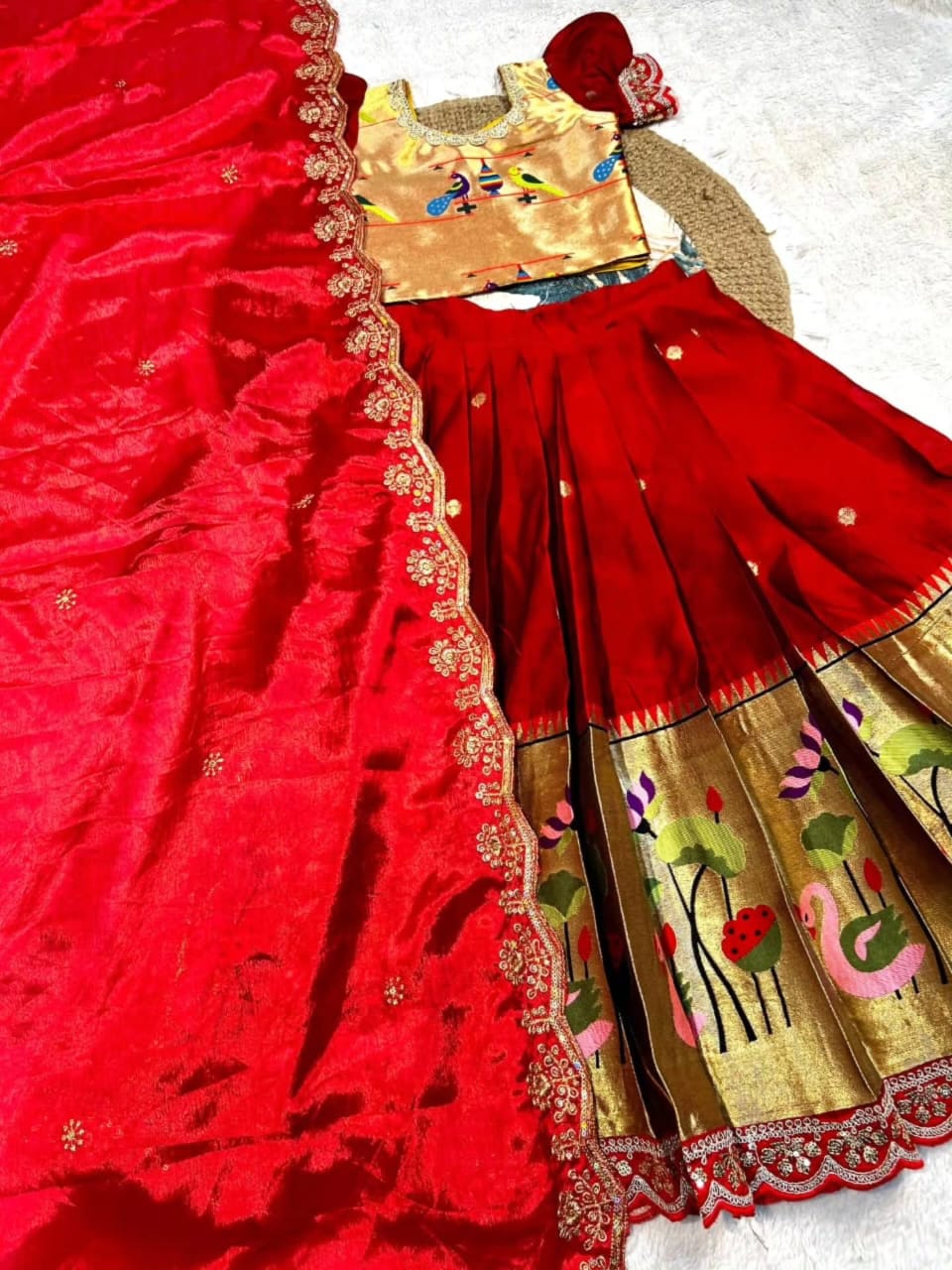 Kids Half saree with voni - Image 4