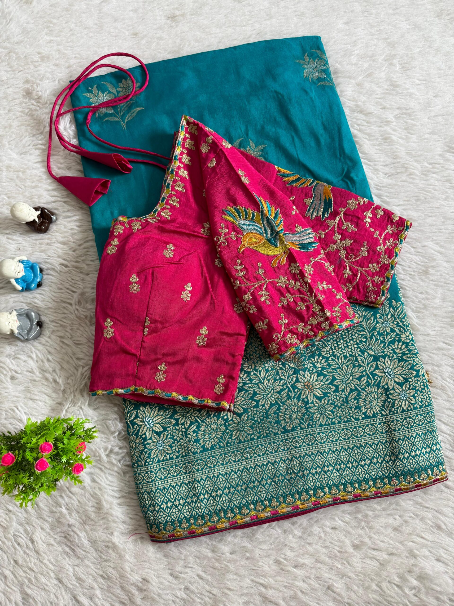 Pure Dola Viscose Silk Saree - Image 5