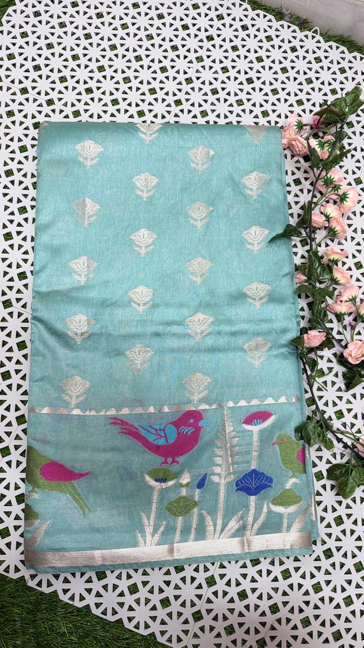 Graceful Paper Silk Sarees with delicate all-over bflowers - Image 5