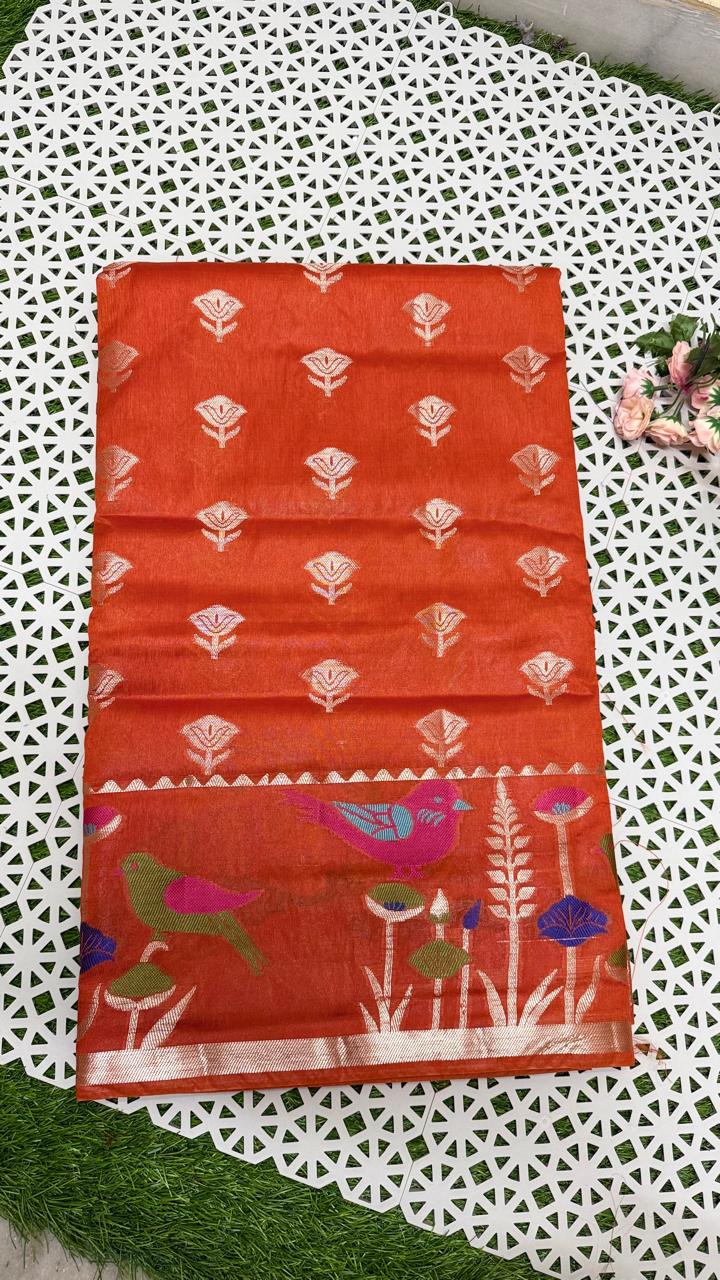 Graceful Paper Silk Sarees with delicate all-over bflowers - Image 3