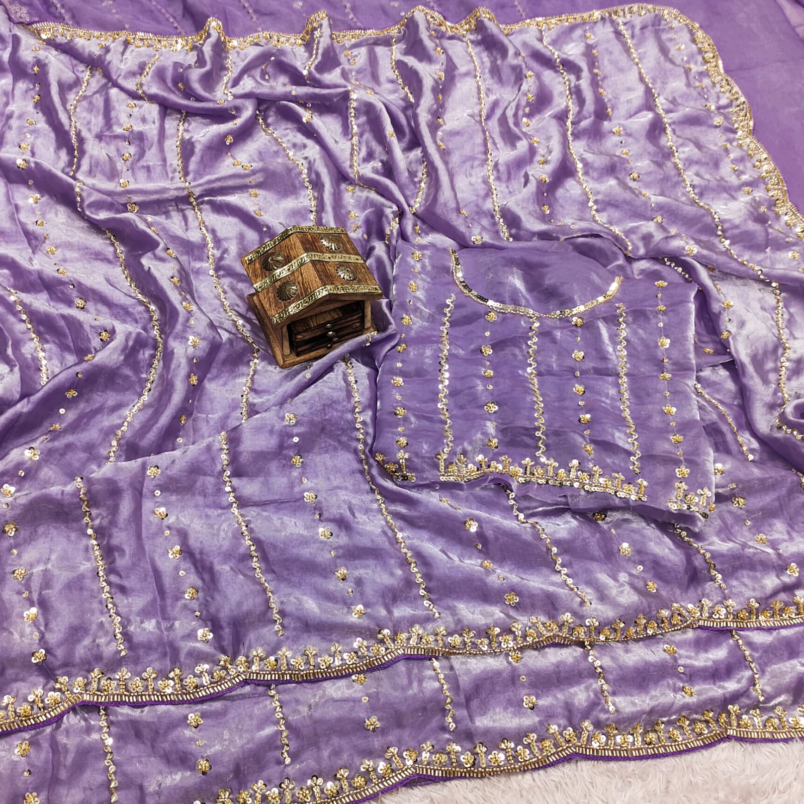 Pure Fandy Sattin Silk saree - Image 3