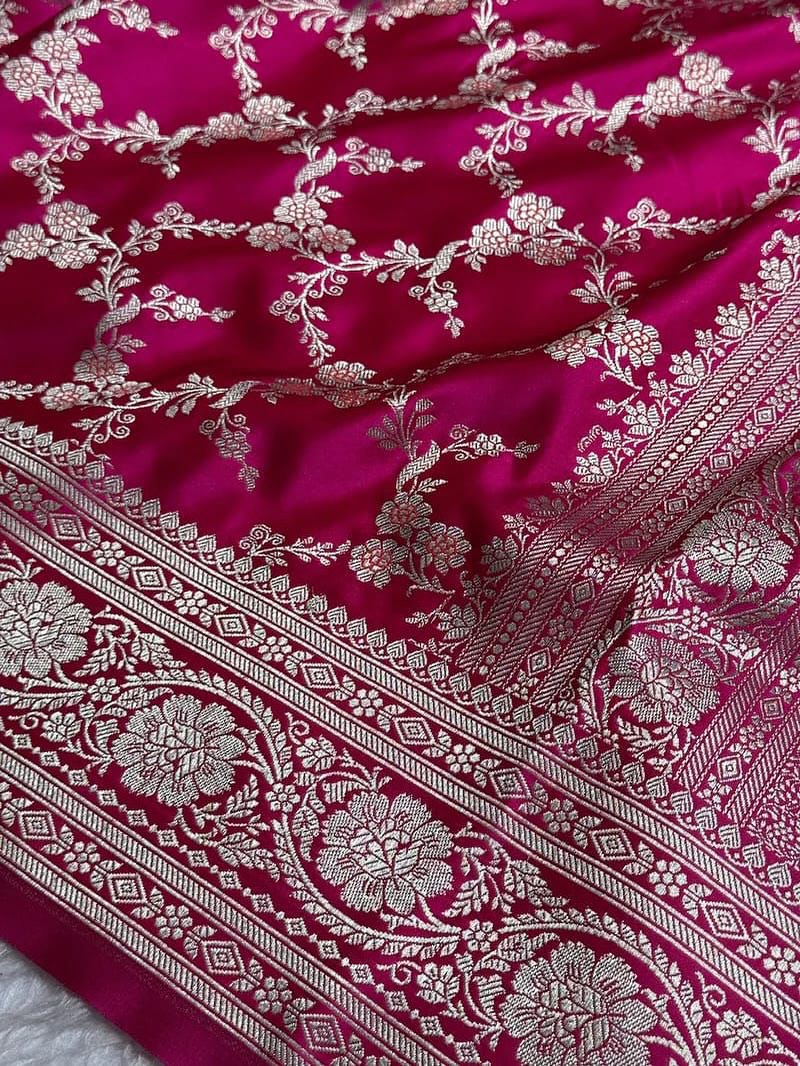 Handloom Banarasi Mashru Katan silk Saree - Image 6