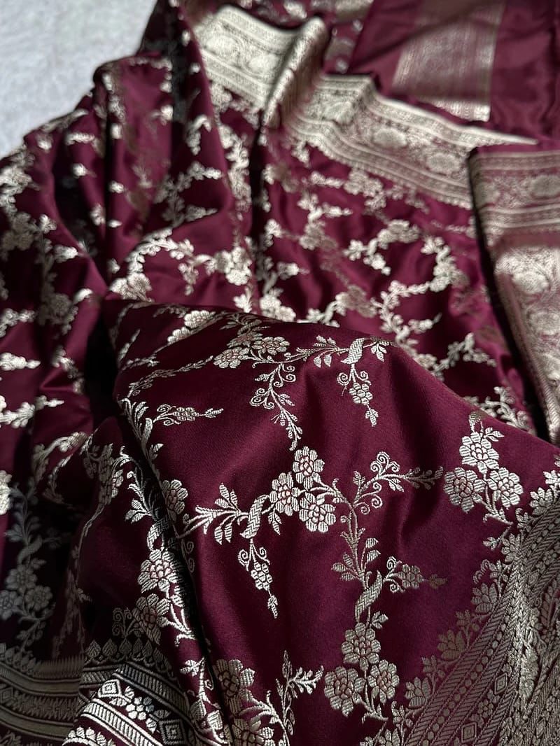 Handloom Banarasi Mashru Katan silk Saree - Image 10