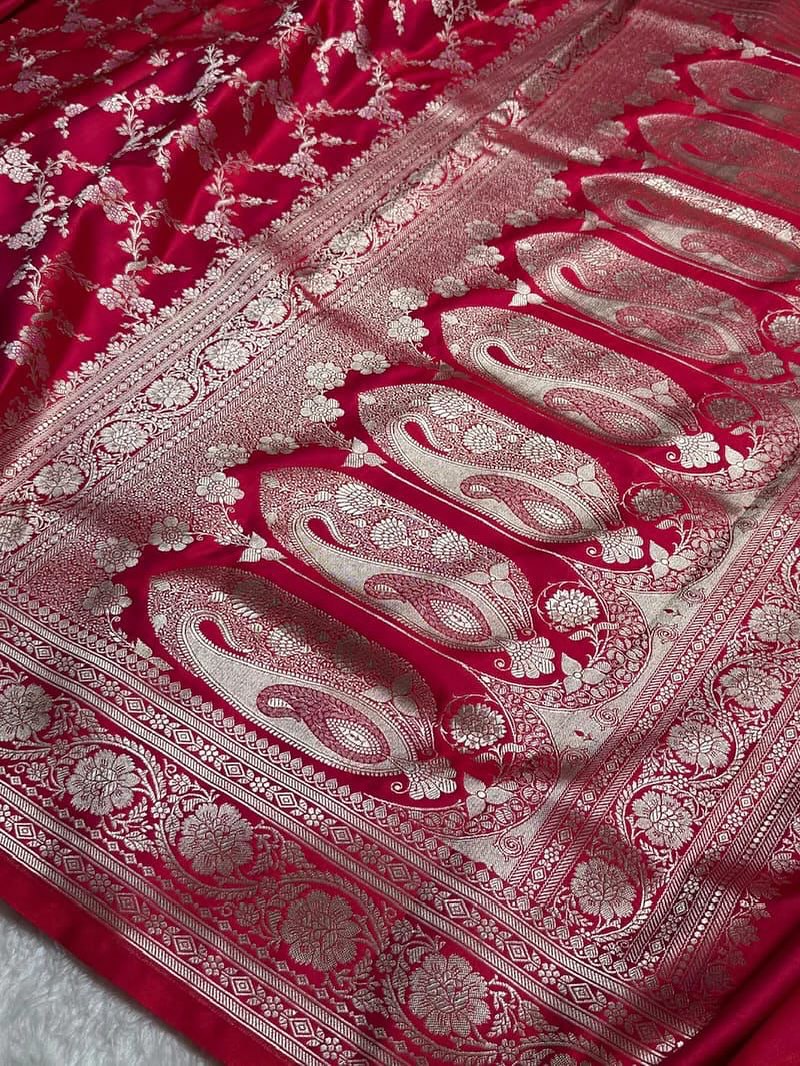 Handloom Banarasi Mashru Katan silk Saree - Image 11