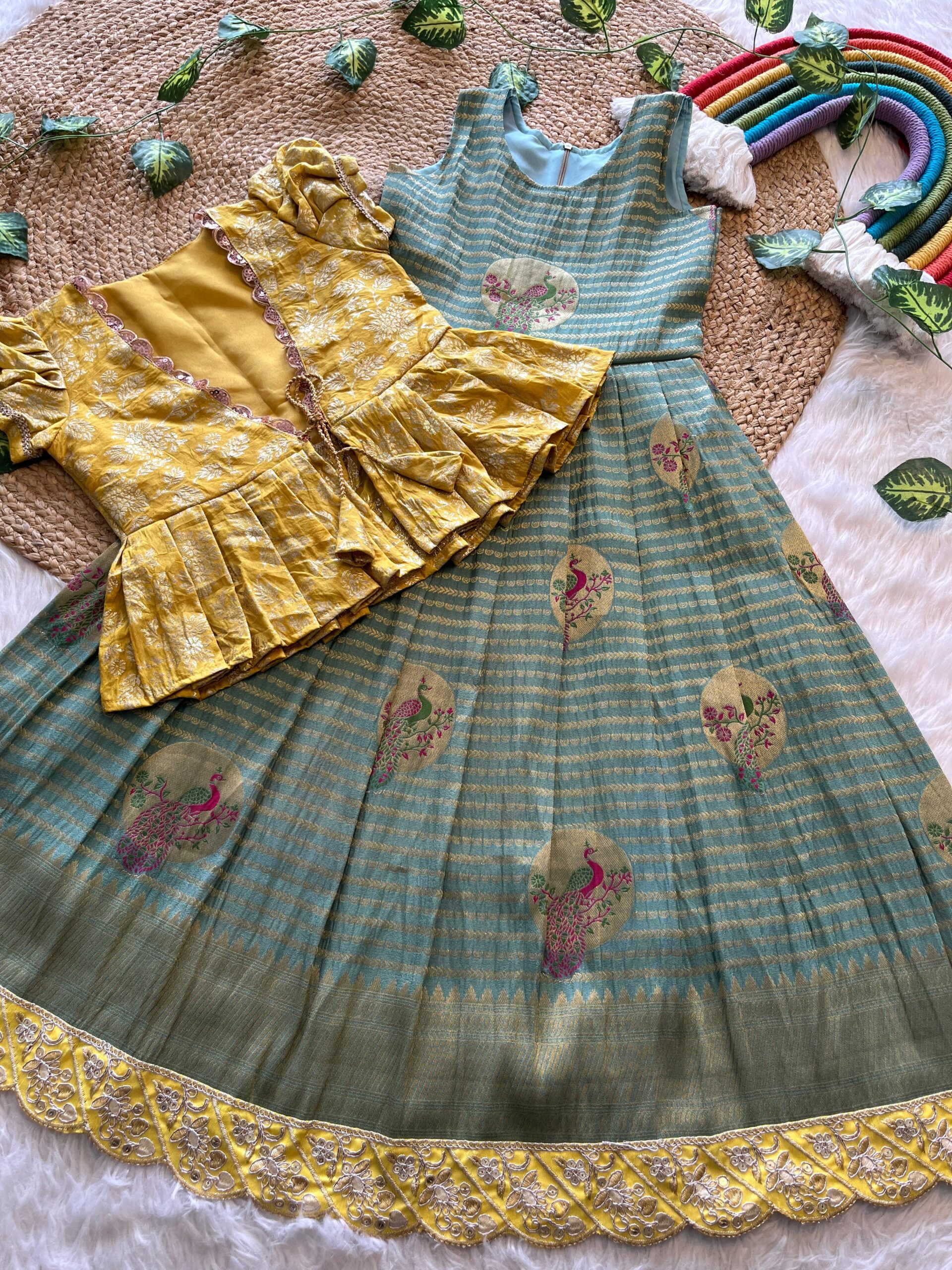 Gown with coat - Image 16