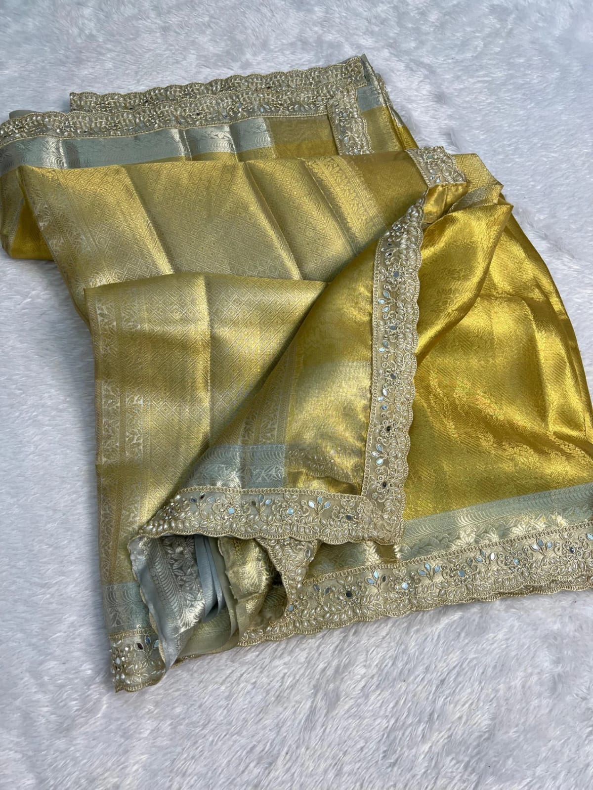 Kanjivaram tissue saree - Image 6