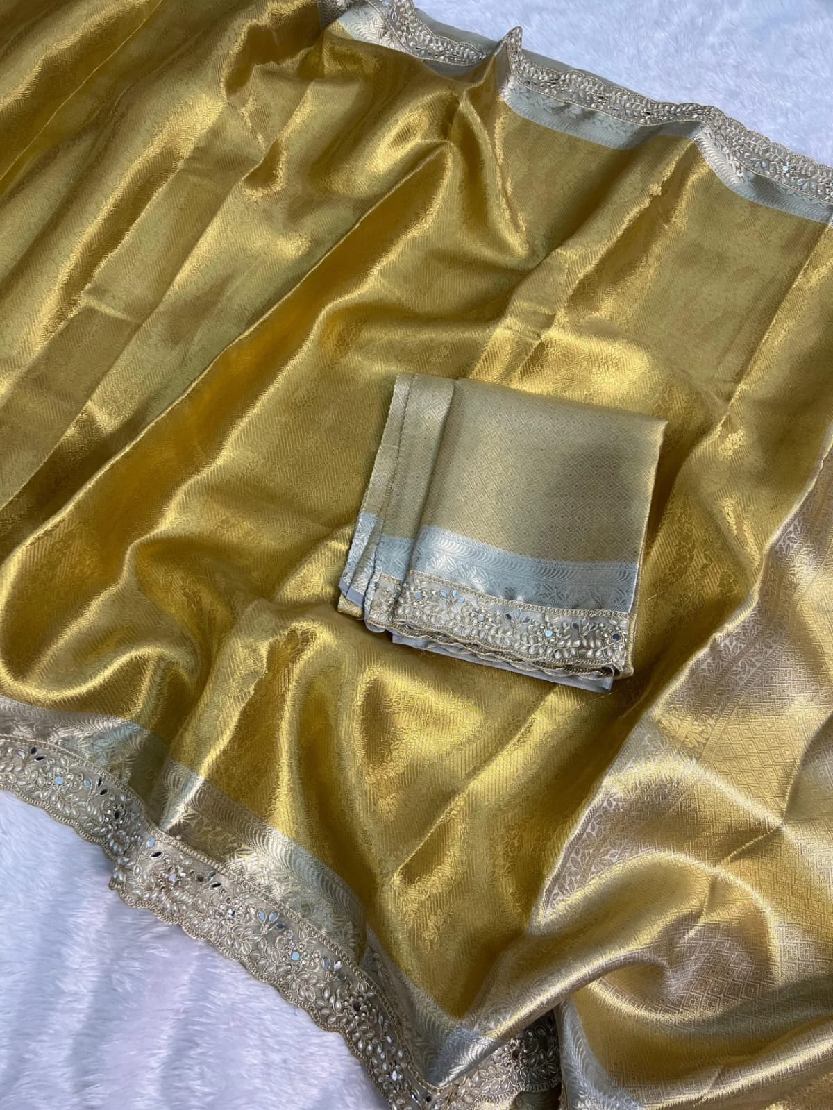 Kanjivaram tissue saree