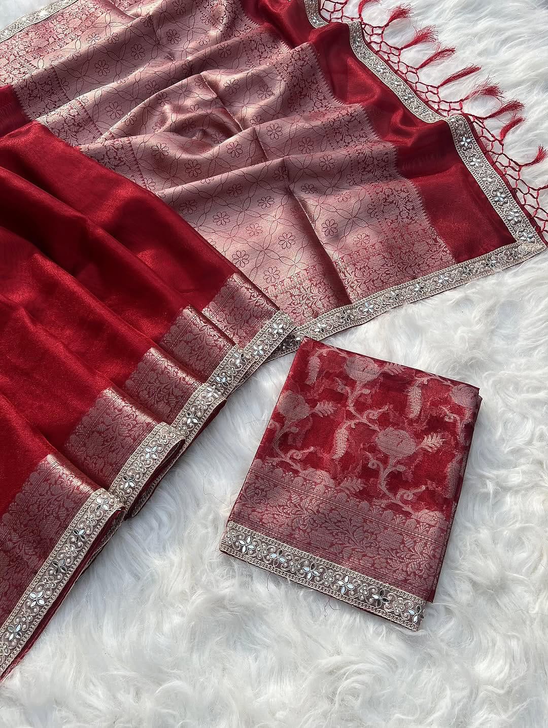 Kanjivaram Bridal Tissue Silk Saree - Image 5