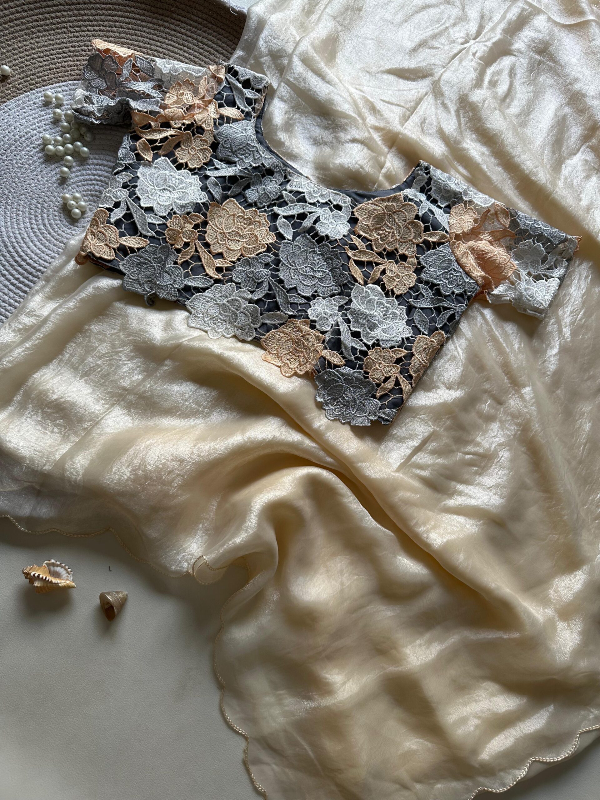 Silk Fendy Satin Saree - Image 5