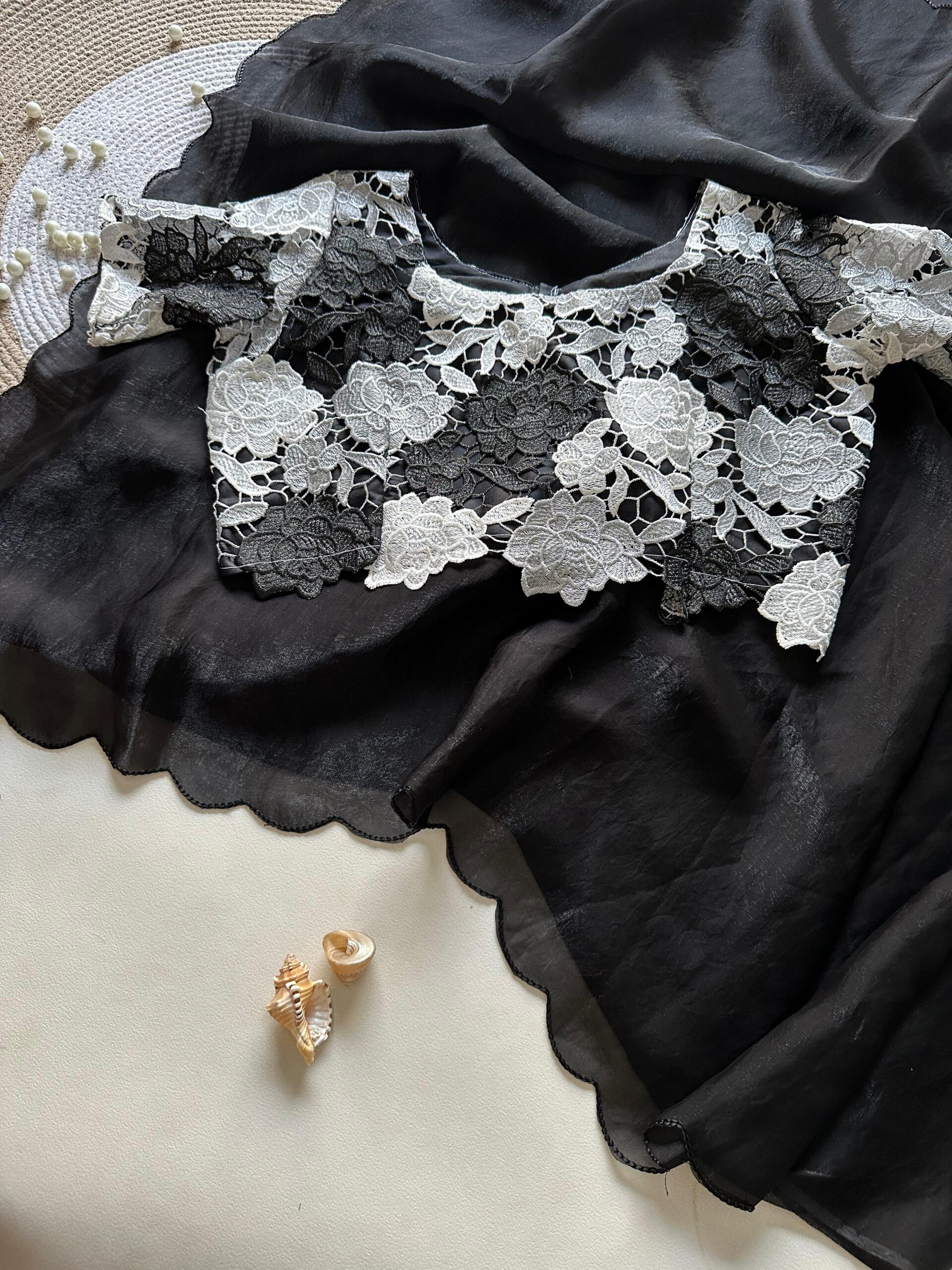 Silk Fendy Satin Saree - Image 10