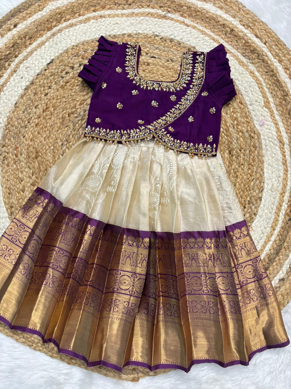 Chikkankari skirt - Image 14