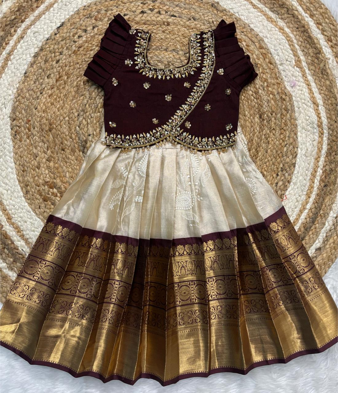 Chikkankari skirt - Image 21