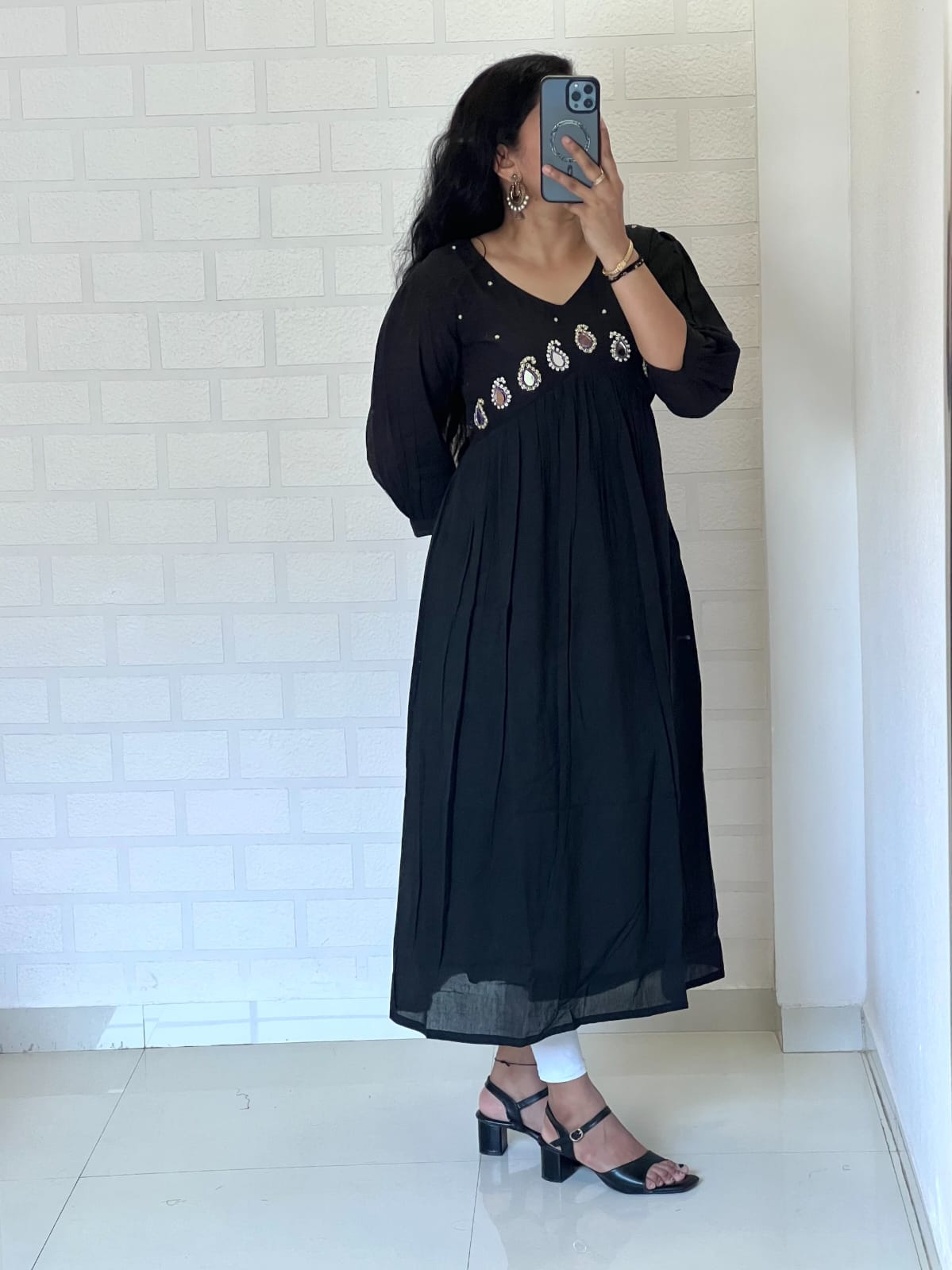 Maggam work Kurti - Image 8