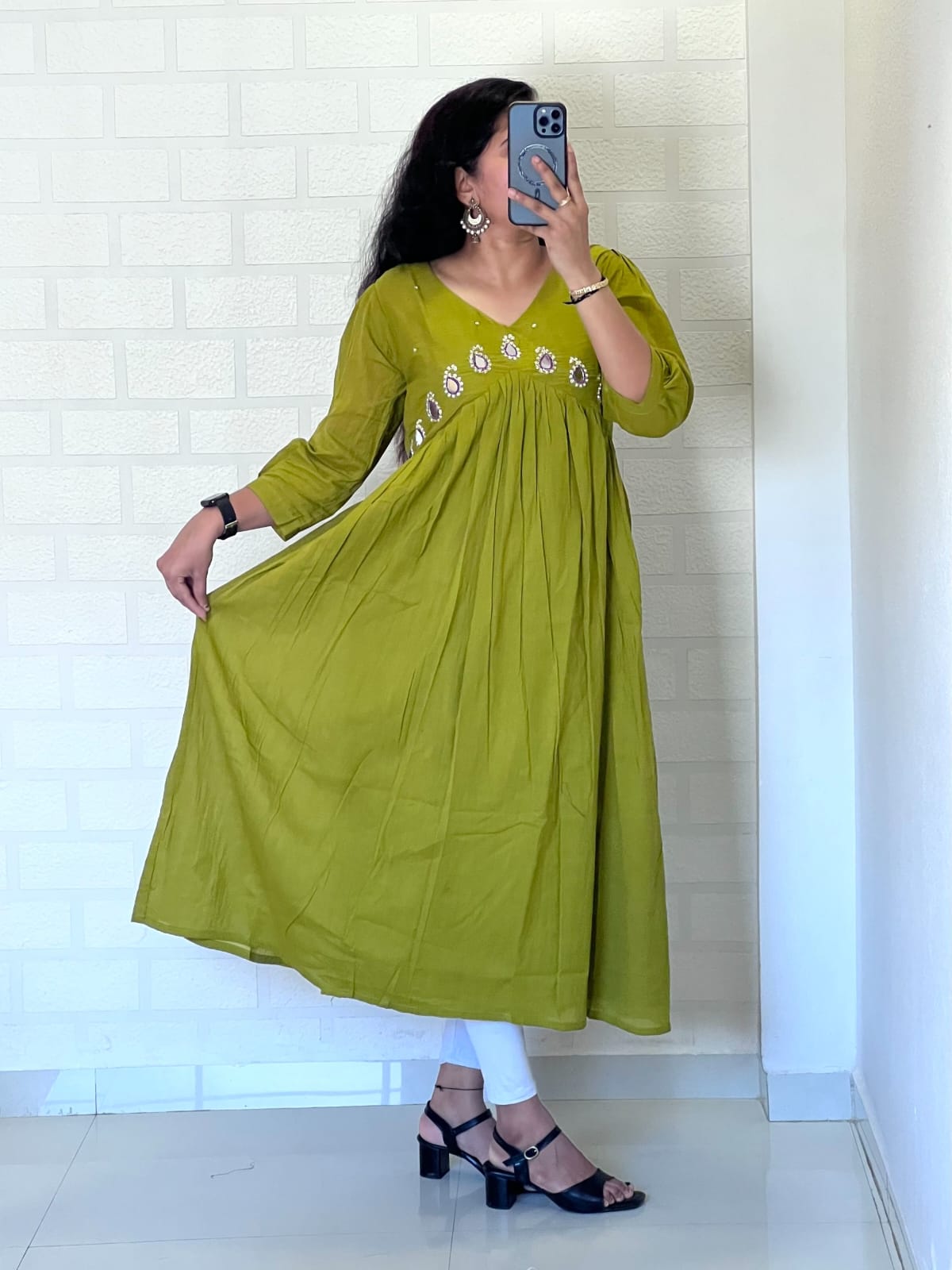 Maggam work Kurti - Image 4