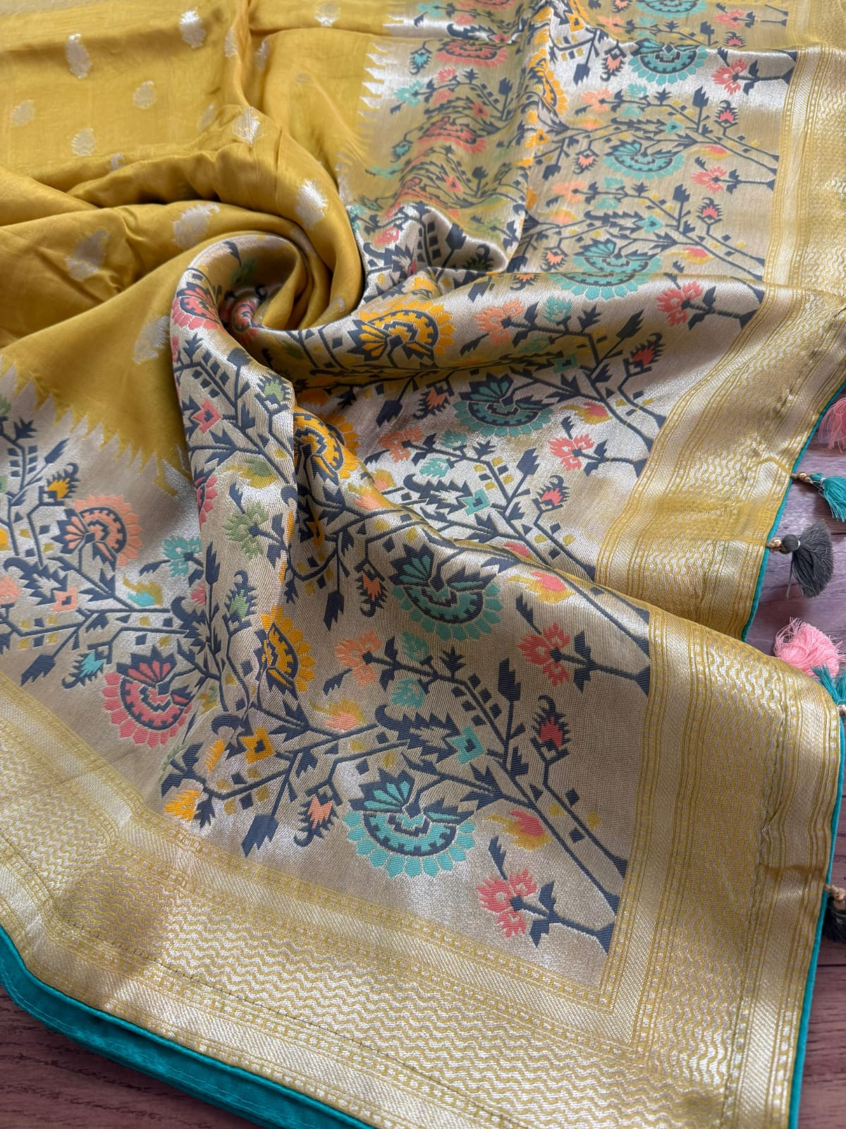 Munga silk saree - Image 3