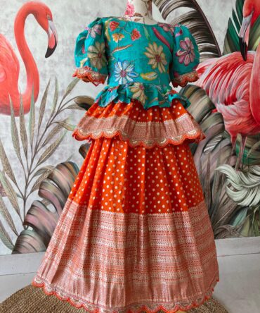 Lehengha made from Gold crush silk with embroidery work